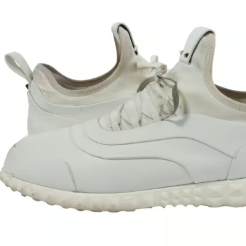 Valentino Rockstud Leather Low-Top Trainers